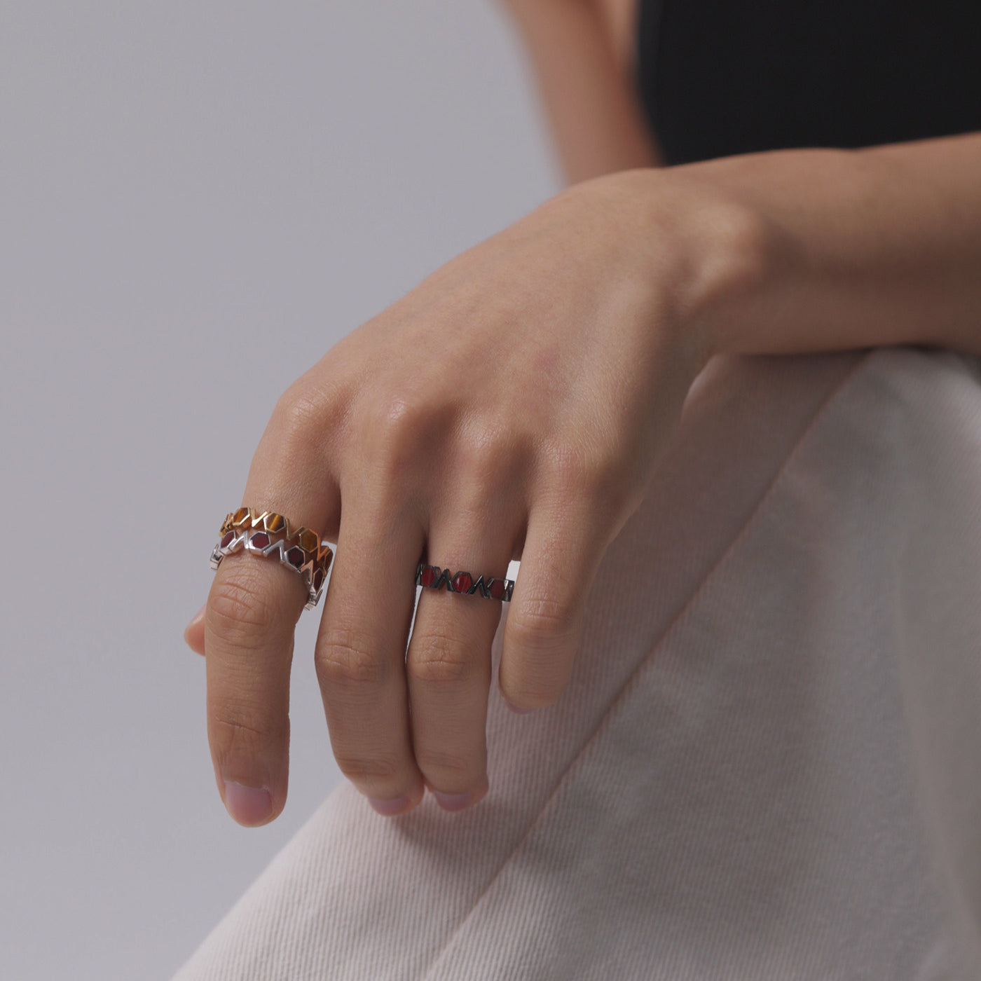 Rhodium Plated Silver Band with repeating Carnelian hexagons and V shapes, Medium - Model shot